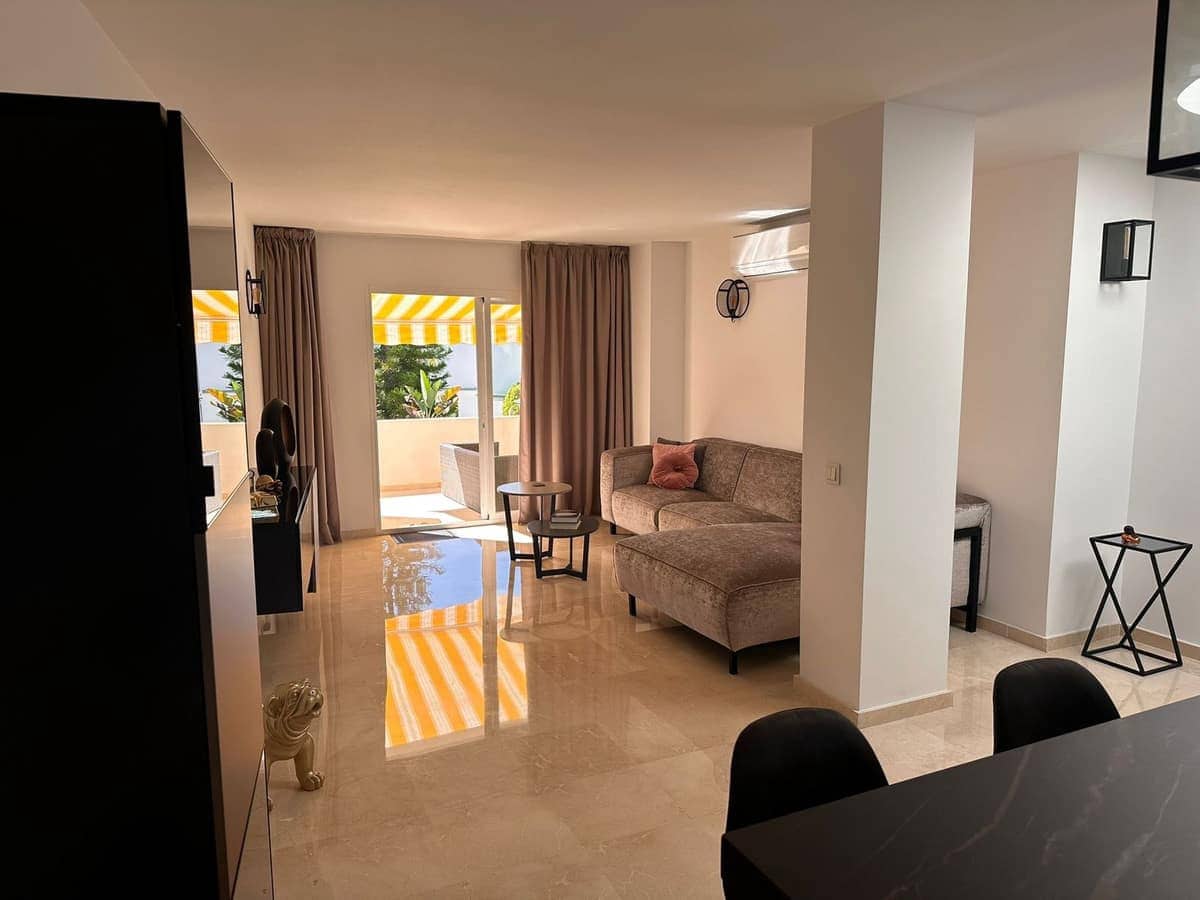2 bedroom Apartment for sale in Cancelada with pool - € 565,000 (Ref: 9367454)