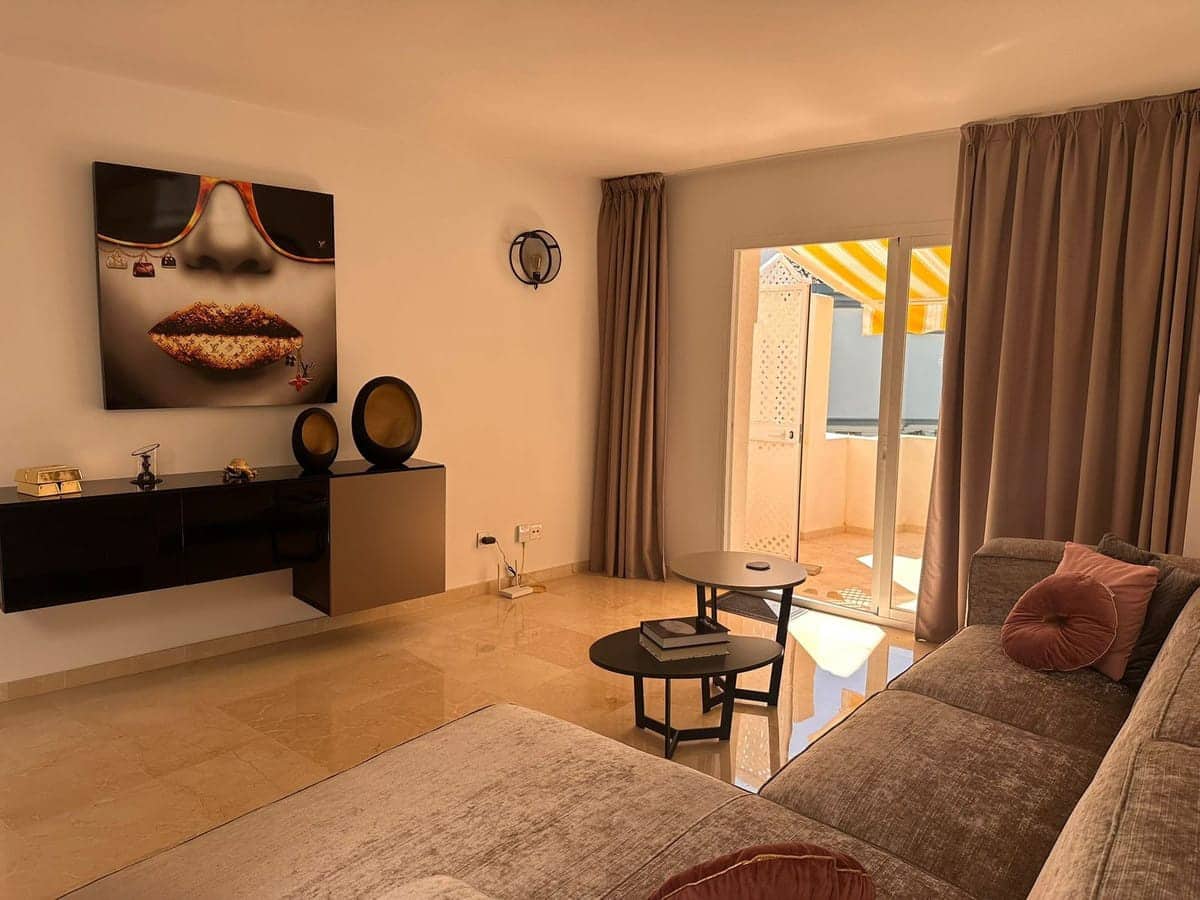 2 bedroom Apartment for sale in Cancelada with pool - € 565,000 (Ref: 9367454)