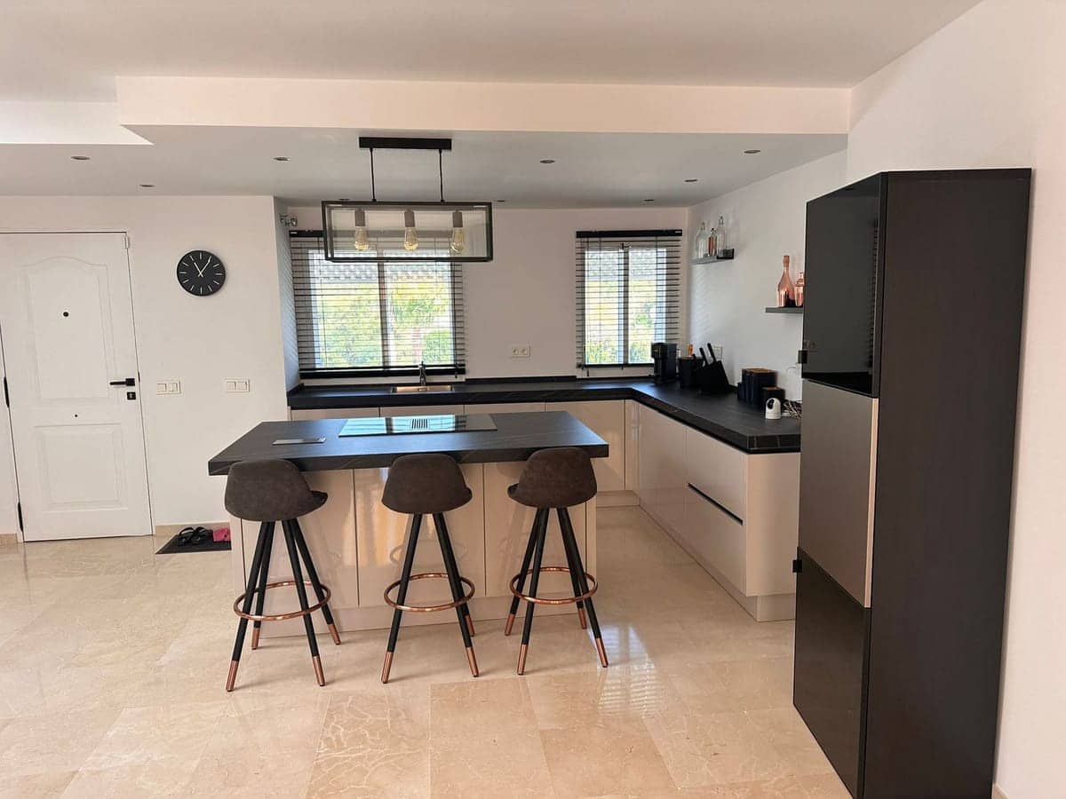 2 bedroom Apartment for sale in Cancelada with pool - € 565,000 (Ref: 9367454)