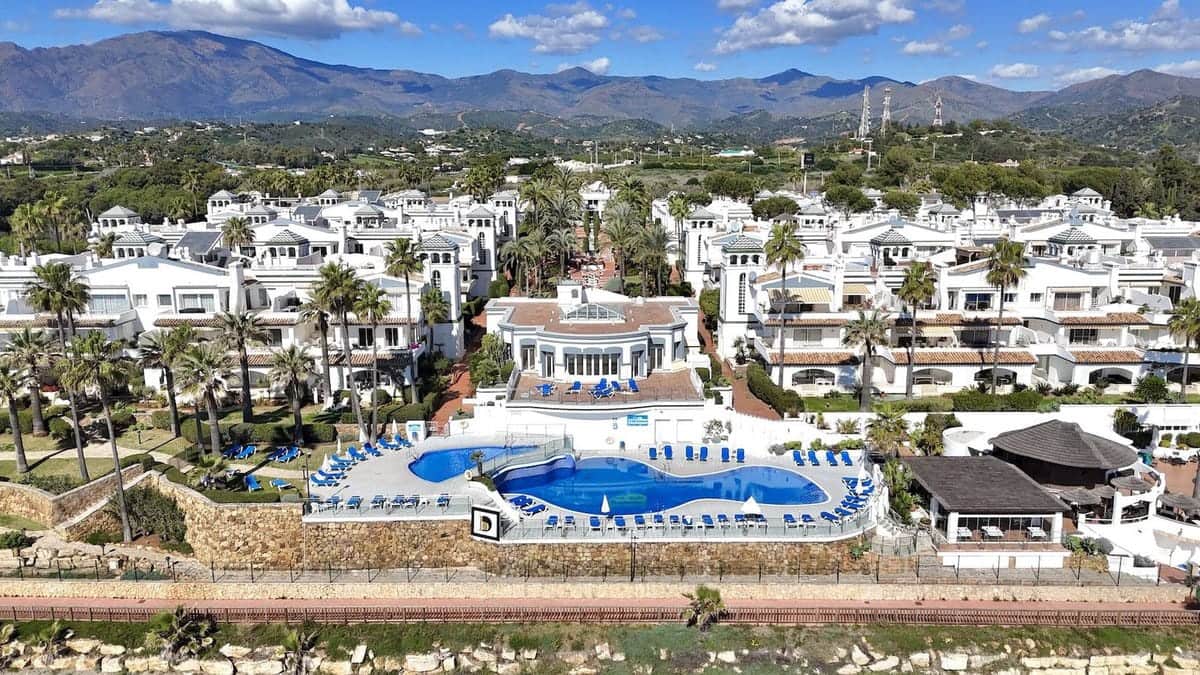 2 bedroom Apartment for sale in Cancelada with pool - € 565,000 (Ref: 9367454)