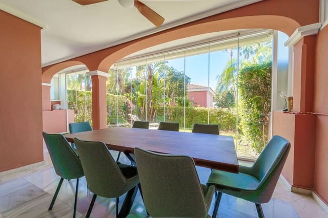 2 camera da letto Appartamento in vendita in New Golden Mile, Estepona con piscina - 539.500 € (Rif: 9367455)