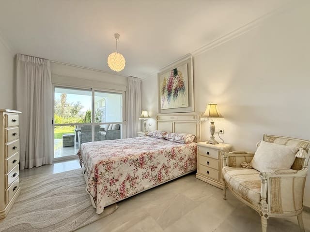 2 sypialnia Apartament na sprzedaż w Guadalmina Baja, Marbella z basenem - 529 000 € (Ref: 9367456)