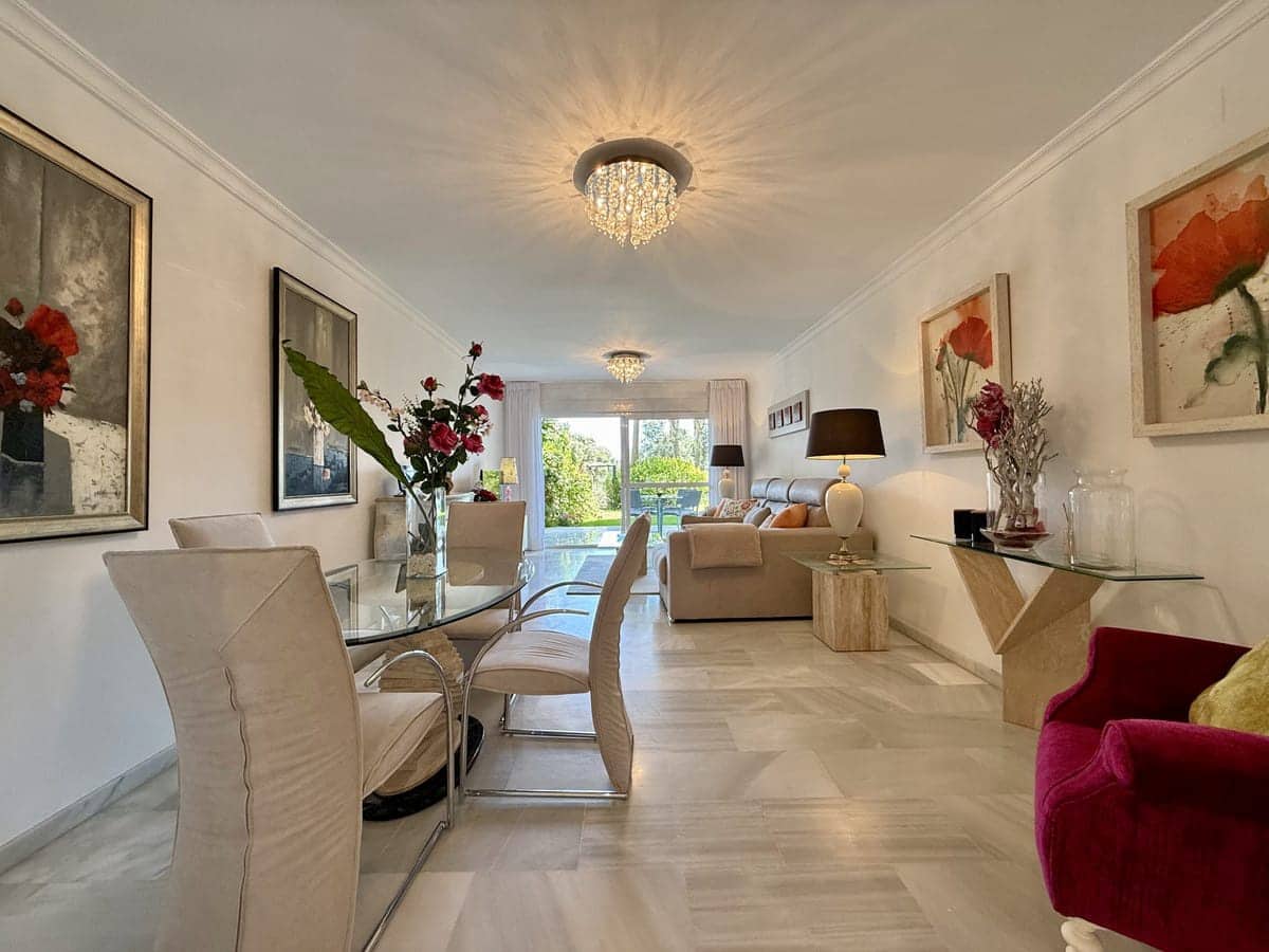 2 sypialnia Apartament na sprzedaż w Guadalmina z basenem - 529 000 € (Ref: 9367456)