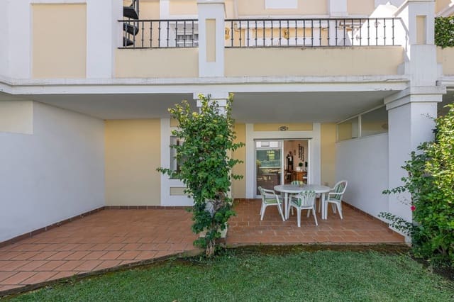 2 quarto Apartamento para venda em Nueva Andalucia, Marbella com piscina - 425 000 € (Ref: 9367461)