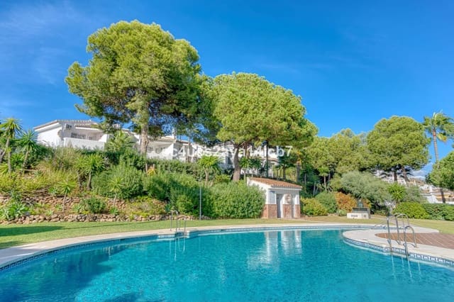 3 sypialnia Dom na sprzedaż w Calahonda, Mijas z basenem - 495 000 € (Ref: 9367466)