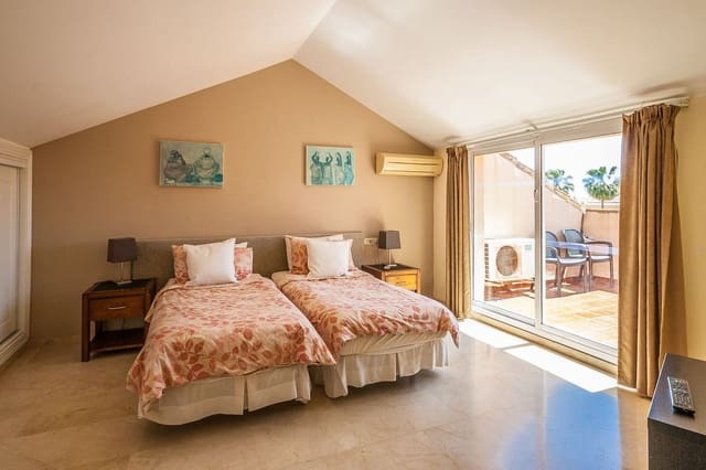 2 Zimmer Apartment zu verkaufen in Elviria, Marbella mit Pool - 435.000 € (Ref: 9382534)