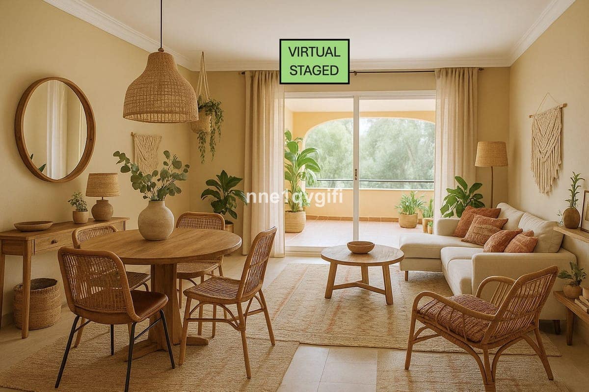 3 bedroom Apartment for sale in Elviria with pool - € 425,000 (Ref: 9382537)