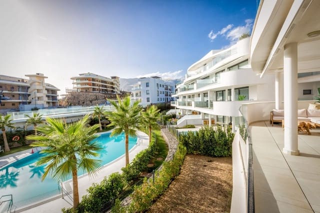 Apartamento de 3 habitaciones en Fuengirola en venta con piscina - 769.000 € (Ref: 9615399)