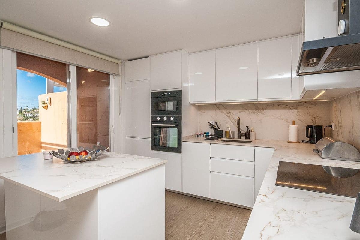 2 Zimmer Apartment zu verkaufen in Elviria - 498.000 € (Ref: 9615408)