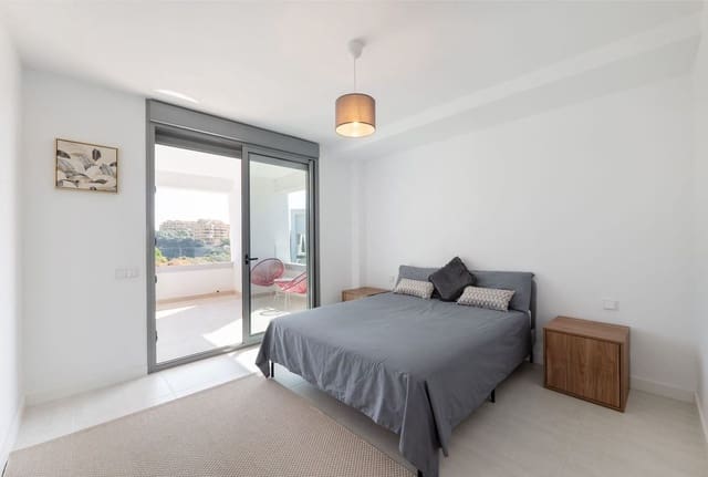 2 chambre Appartement à vendre à Selwo, Estepona avec piscine - 495 000 € (Ref: 9615410)