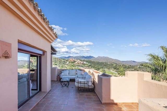 3 bedroom Apartment for sale in La Mairena, Ojen with pool - € 450,000 (Ref: 9615415)