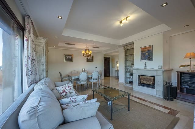 3 bedroom Apartment for sale in La Mairena, Ojen with pool - € 450,000 (Ref: 9615415)