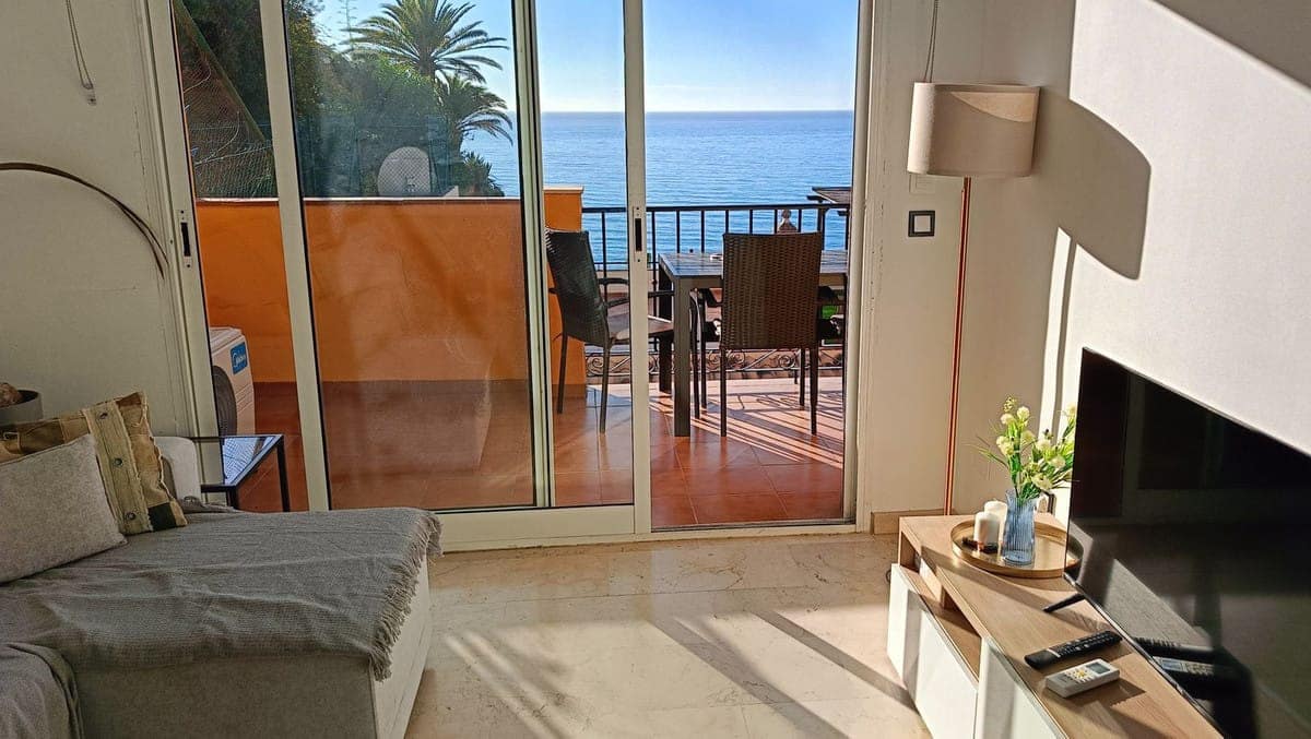 2 sovrum Lägenhet till salu i Carvajal med pool - 435 000 € (Ref: 9615416)