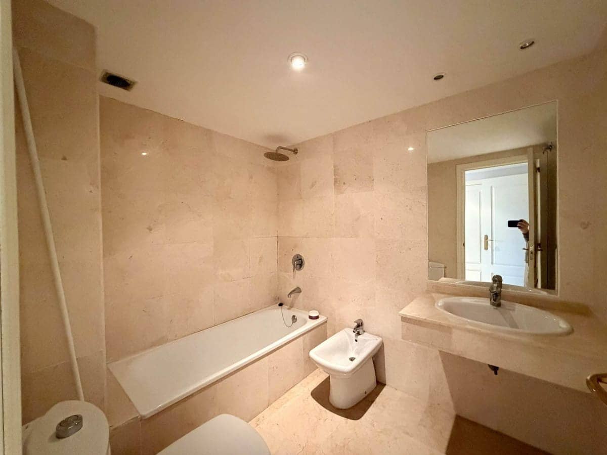 2 sypialnia Apartament na sprzedaż w Rio Real z basenem - 430 000 € (Ref: 9615417)