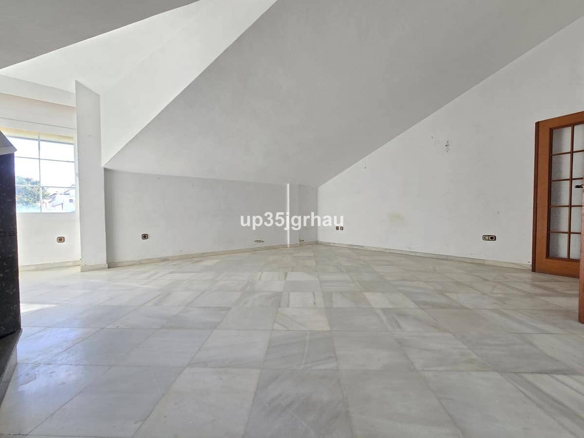 3 camera da letto Appartamento in vendita in Estepona - 399.000 € (Rif: 9615420)