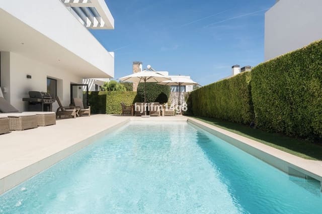 5 soveværelse Villa til salg i San Pedro de Alcantara, Marbella med swimmingpool - € 2.590.000 (Ref: 9615425)
