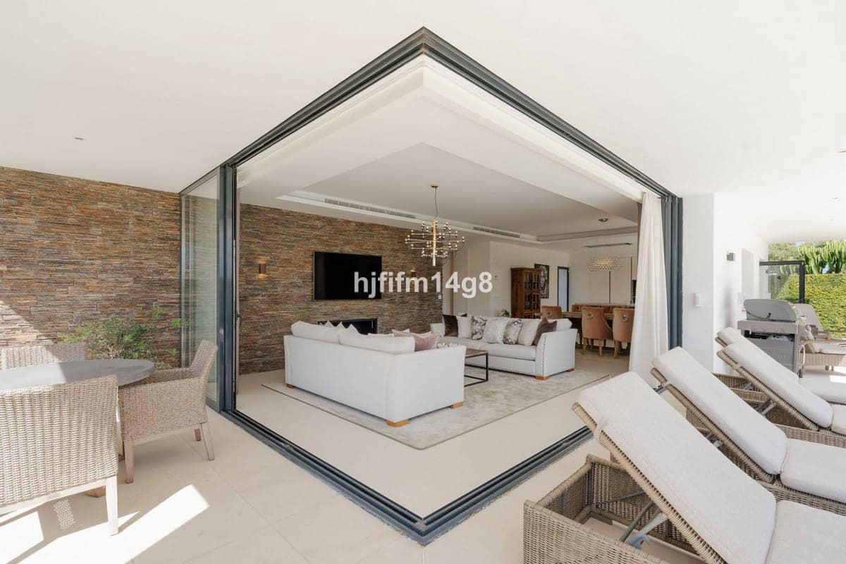 5 chambre Villa/Maison à vendre à San Pedro de Alcantara avec piscine - 2 590 000 € (Ref: 9615425)