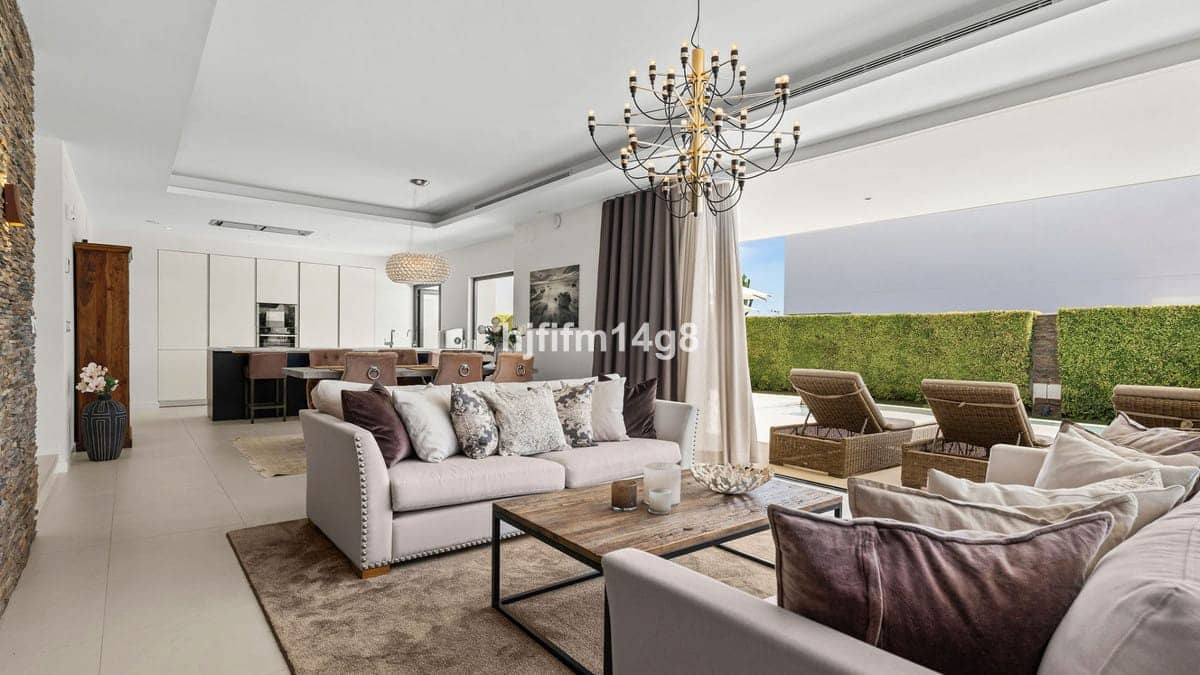 5 chambre Villa/Maison à vendre à San Pedro de Alcantara avec piscine - 2 590 000 € (Ref: 9615425)