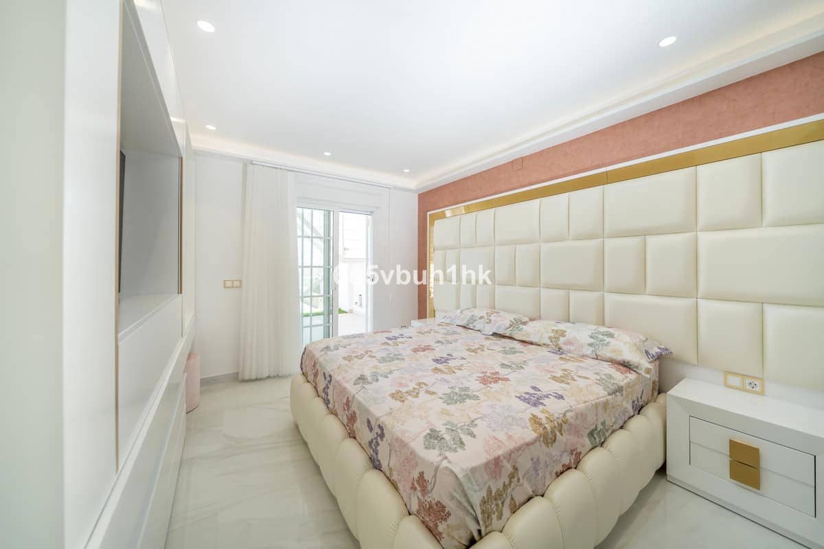 4 Zimmer Doppelhaus zu verkaufen in La Mairena mit Pool - 850.000 € (Ref: 9615427)