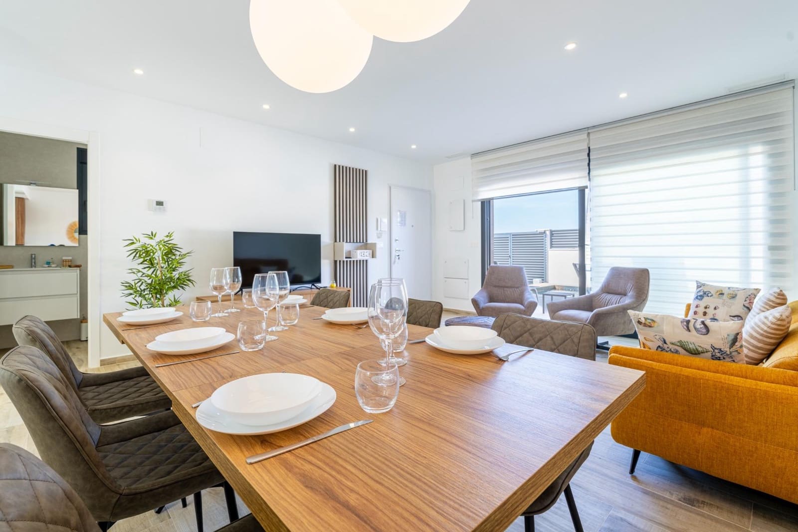 3 bedroom Villa for sale in El Moncayo with pool garage - € 595,000 (Ref: 10136285)