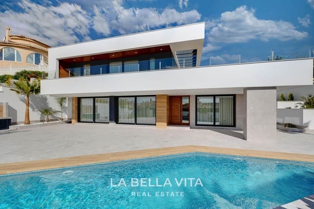 4 Zimmer Villa zu verkaufen in La Marquesa, Rojales mit Pool - 1.150.000 € (Ref: 10175254)