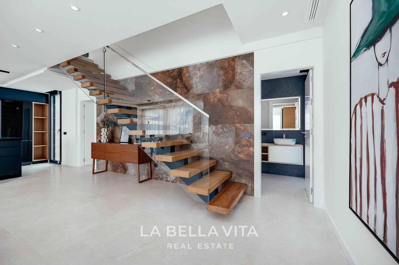 4 quarto Moradia para venda em La Marquesa com piscina - 1 150 000 € (Ref: 10175254)