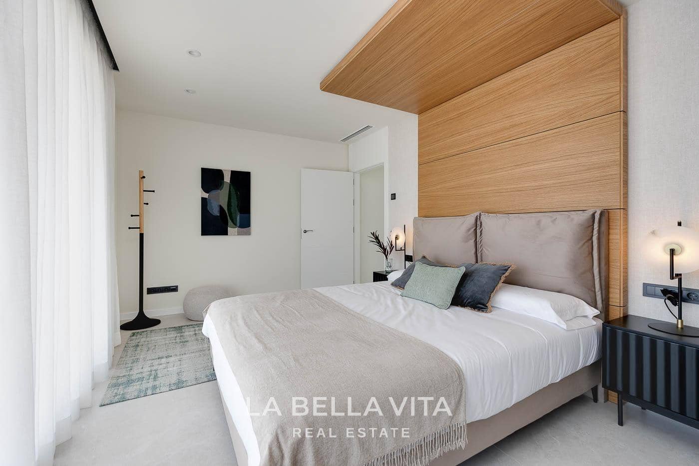 4 quarto Moradia para venda em La Marquesa com piscina - 1 150 000 € (Ref: 10175254)