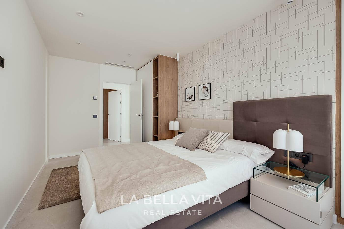 4 quarto Moradia para venda em La Marquesa com piscina - 1 150 000 € (Ref: 10175254)