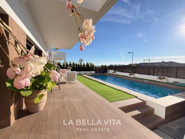 Chalet de 3 habitaciones en Finestrat en venta con piscina - 850.000 € (Ref: 10183077)