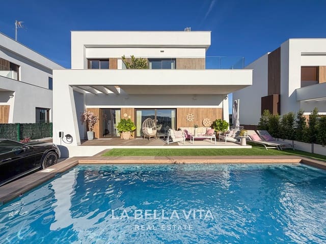 Chalet de 3 habitaciones en Finestrat en venta con piscina - 850.000 € (Ref: 10183077)