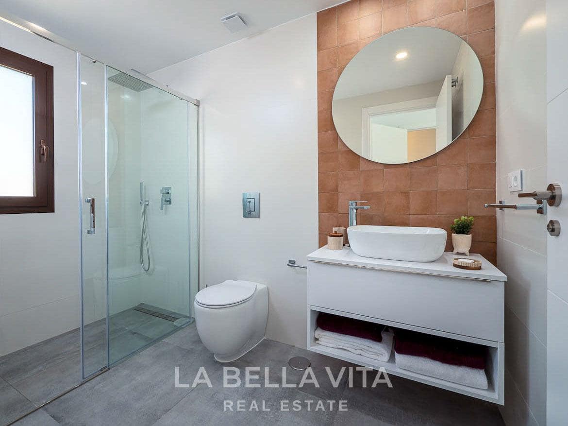 3 quarto Moradia para venda em Playa Flamenca com piscina garagem - 297 000 € (Ref: 8139147)