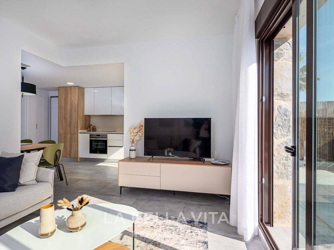 3 quarto Moradia para venda em Playa Flamenca com piscina garagem - 297 000 € (Ref: 8139147)