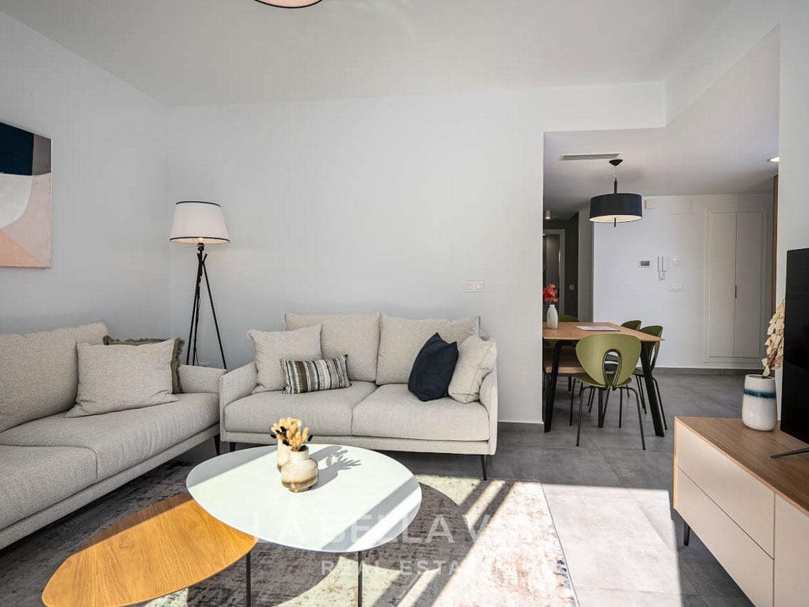 3 quarto Moradia para venda em Playa Flamenca com piscina garagem - 297 000 € (Ref: 8139147)