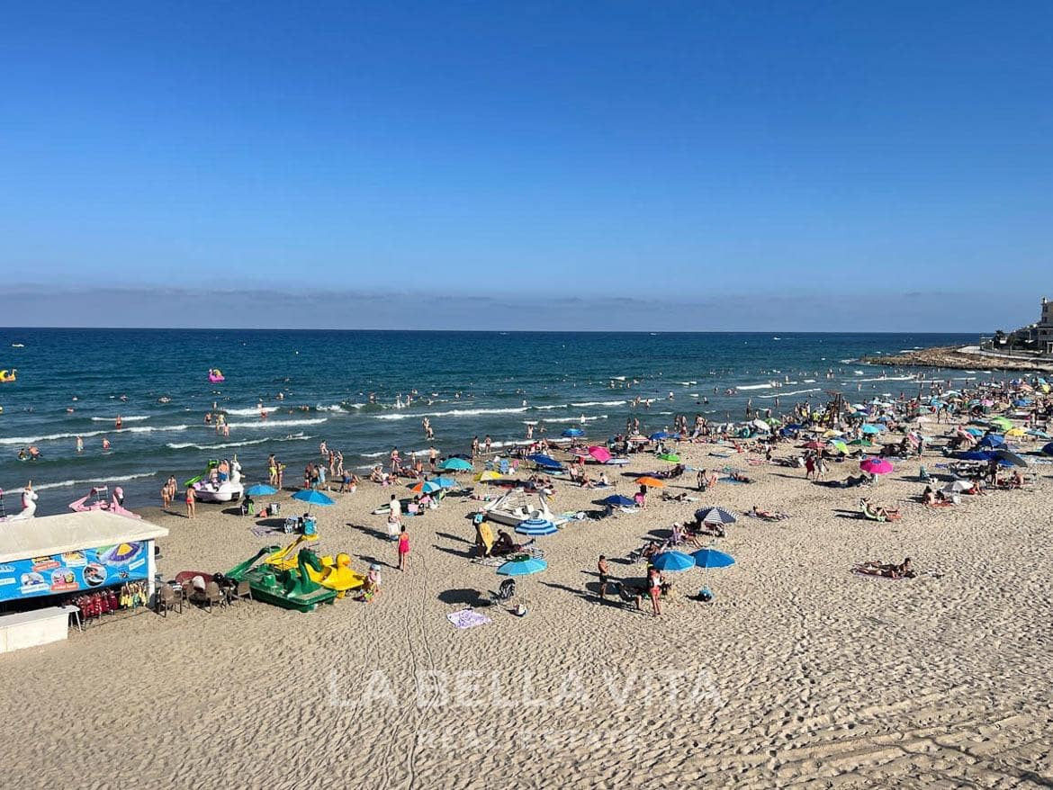 3 quarto Moradia para venda em Playa Flamenca com piscina garagem - 297 000 € (Ref: 8139147)
