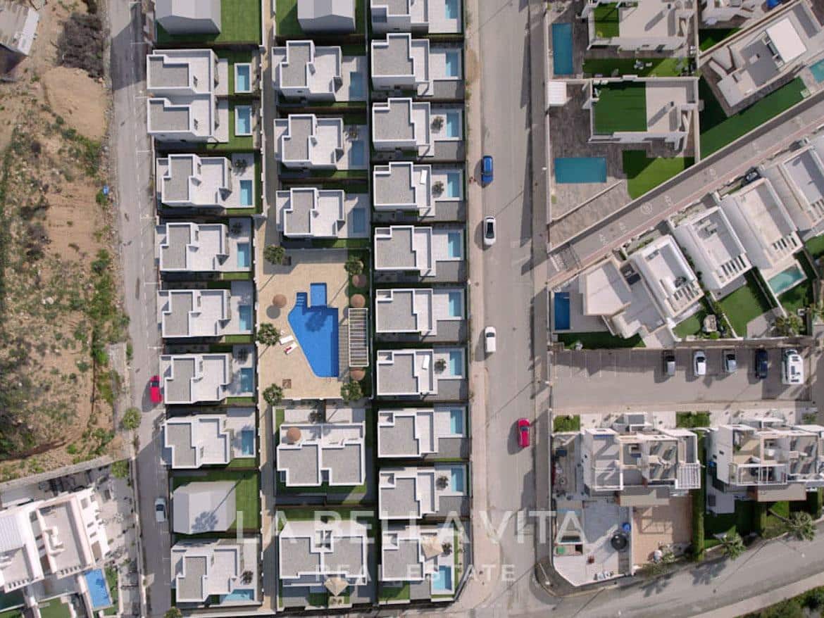 3 quarto Moradia para venda em Playa Flamenca com piscina garagem - 297 000 € (Ref: 8139147)