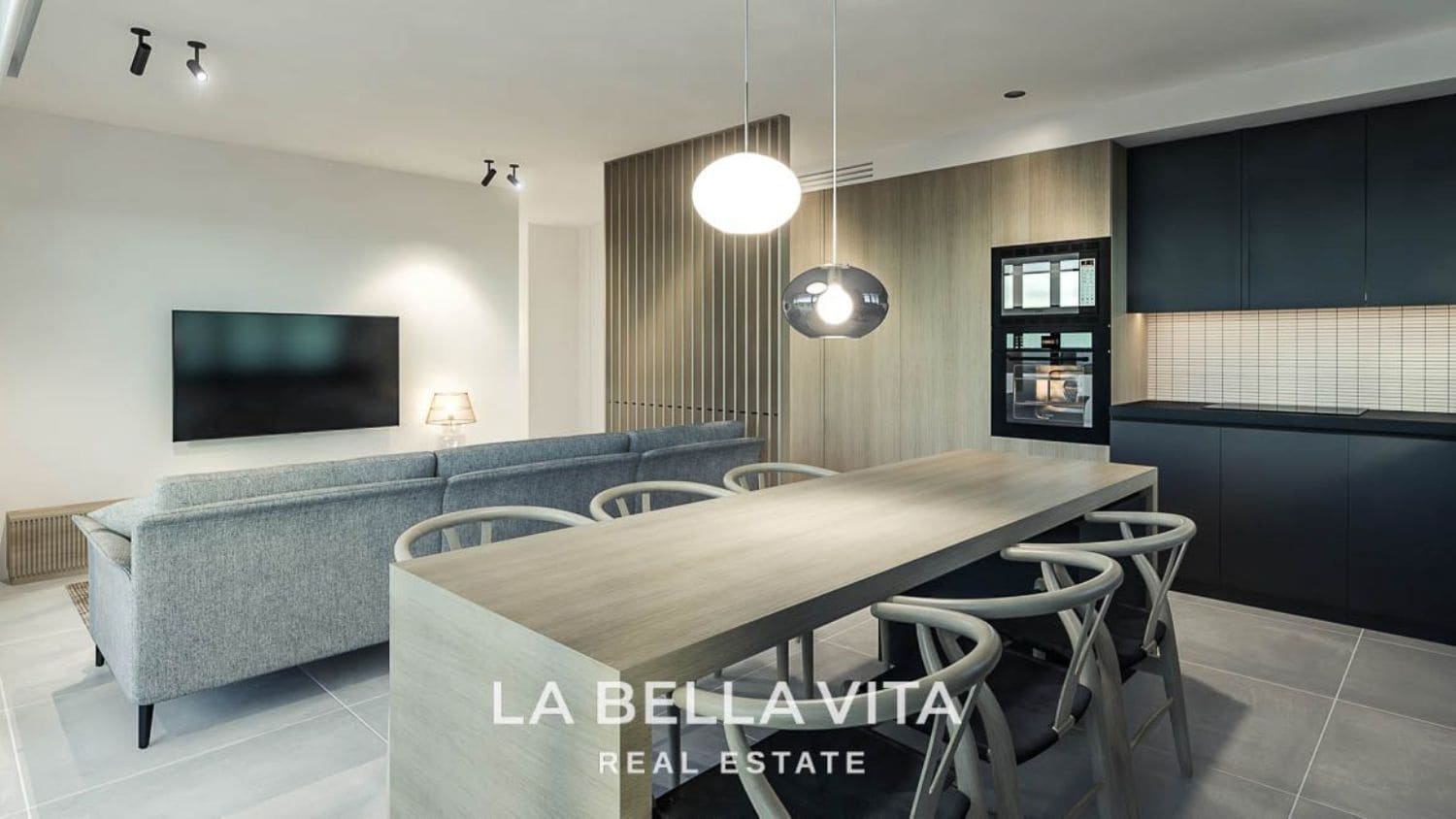 3 soveværelse Penthouse til salg i Guardamar del Segura med swimmingpool - € 599.000 (Ref: 8139151)