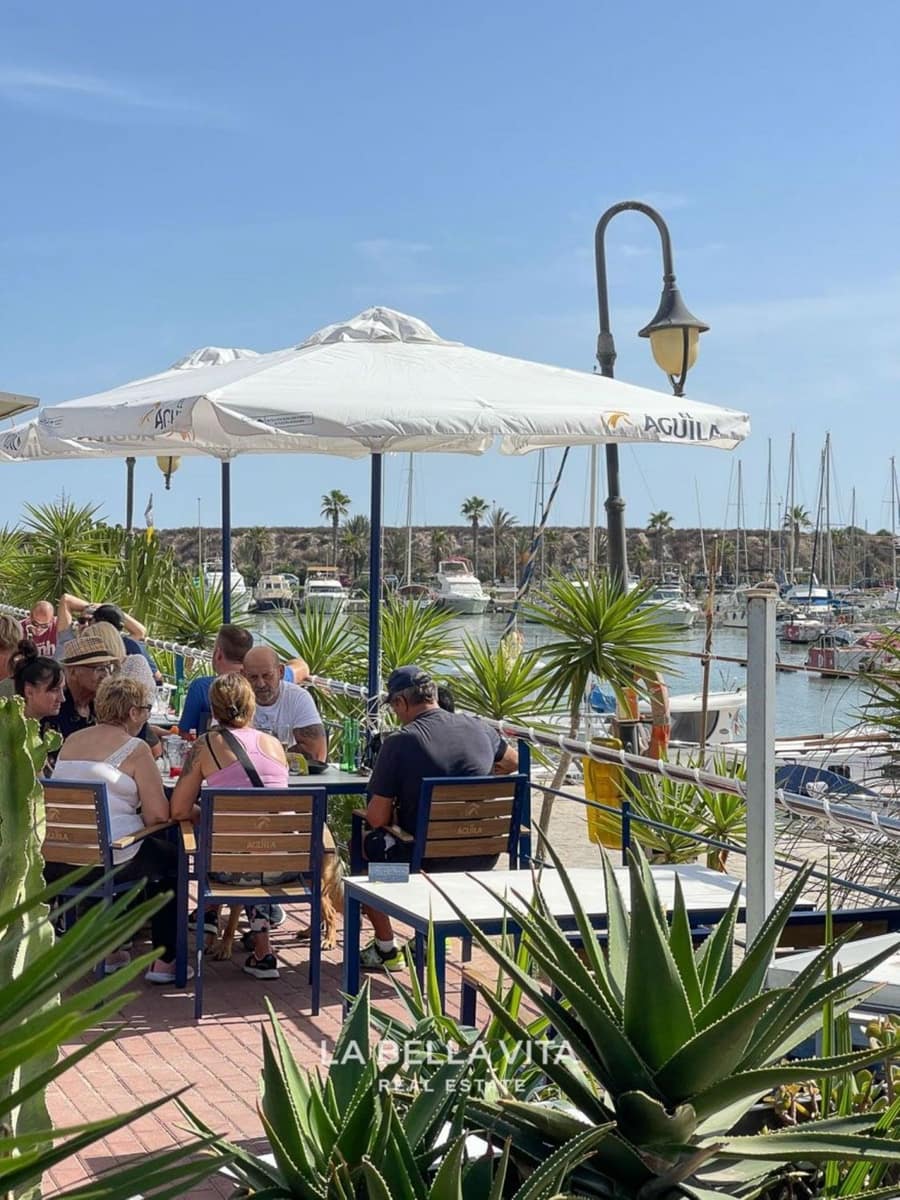 3 soveværelse Penthouse til salg i Guardamar del Segura med swimmingpool - € 599.000 (Ref: 8139151)