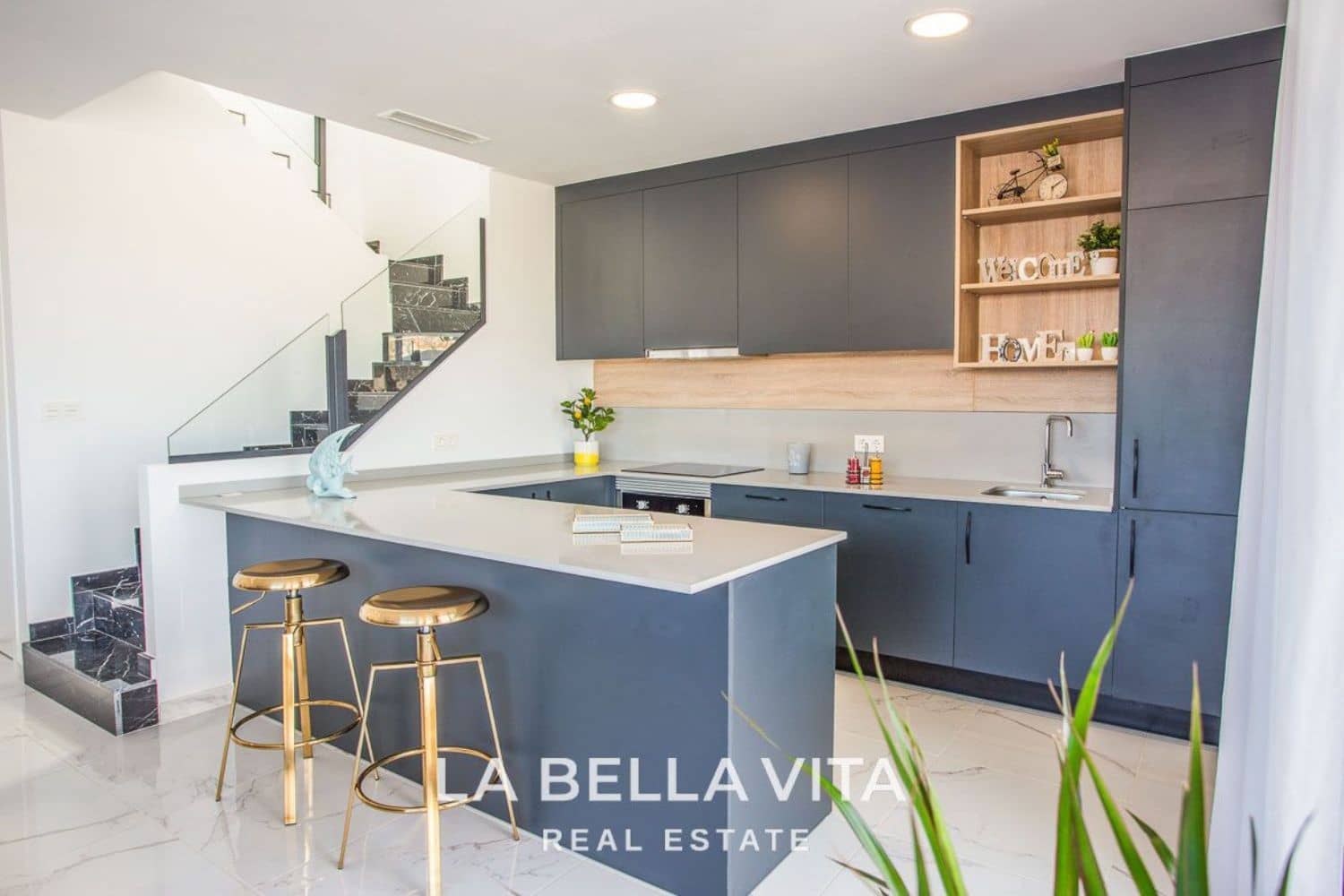 3 soverom Villa til salgs i Los Montesinos med svømmebasseng - € 340 900 (Ref: 8139154)