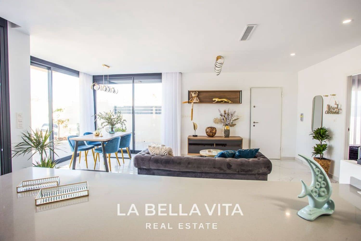 3 soverom Villa til salgs i Los Montesinos med svømmebasseng - € 340 900 (Ref: 8139154)