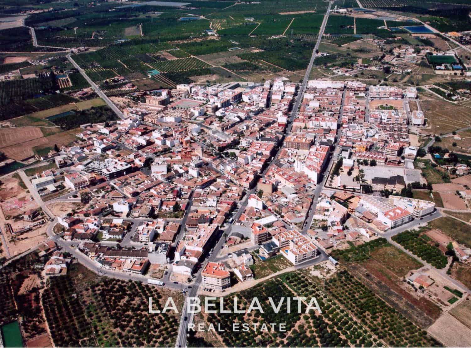 3 soverom Villa til salgs i Los Montesinos med svømmebasseng - € 340 900 (Ref: 8139154)