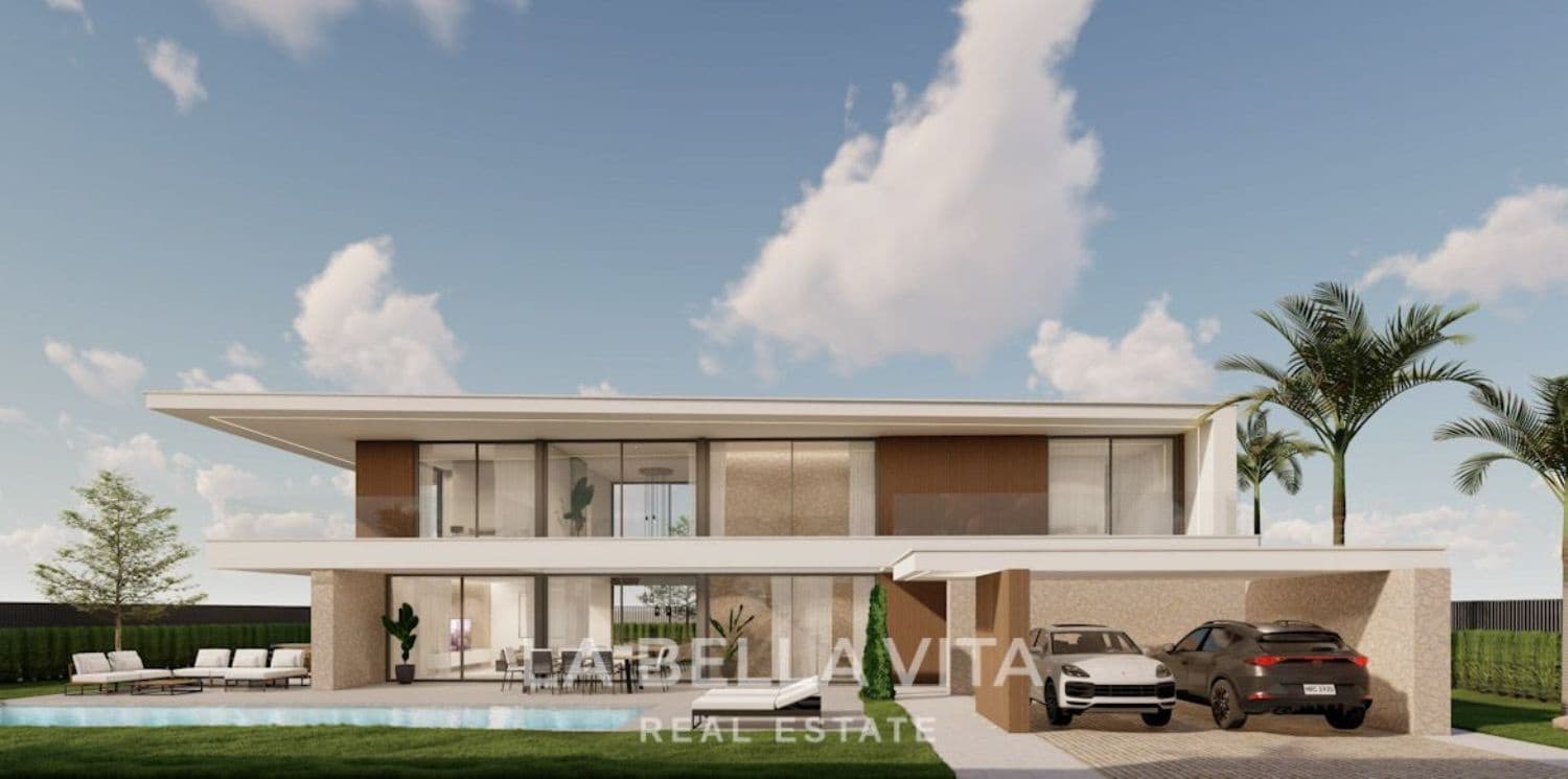 4 soverom Villa til salgs i Cabo Roig med svømmebasseng - € 1 990 000 (Ref: 8139159)