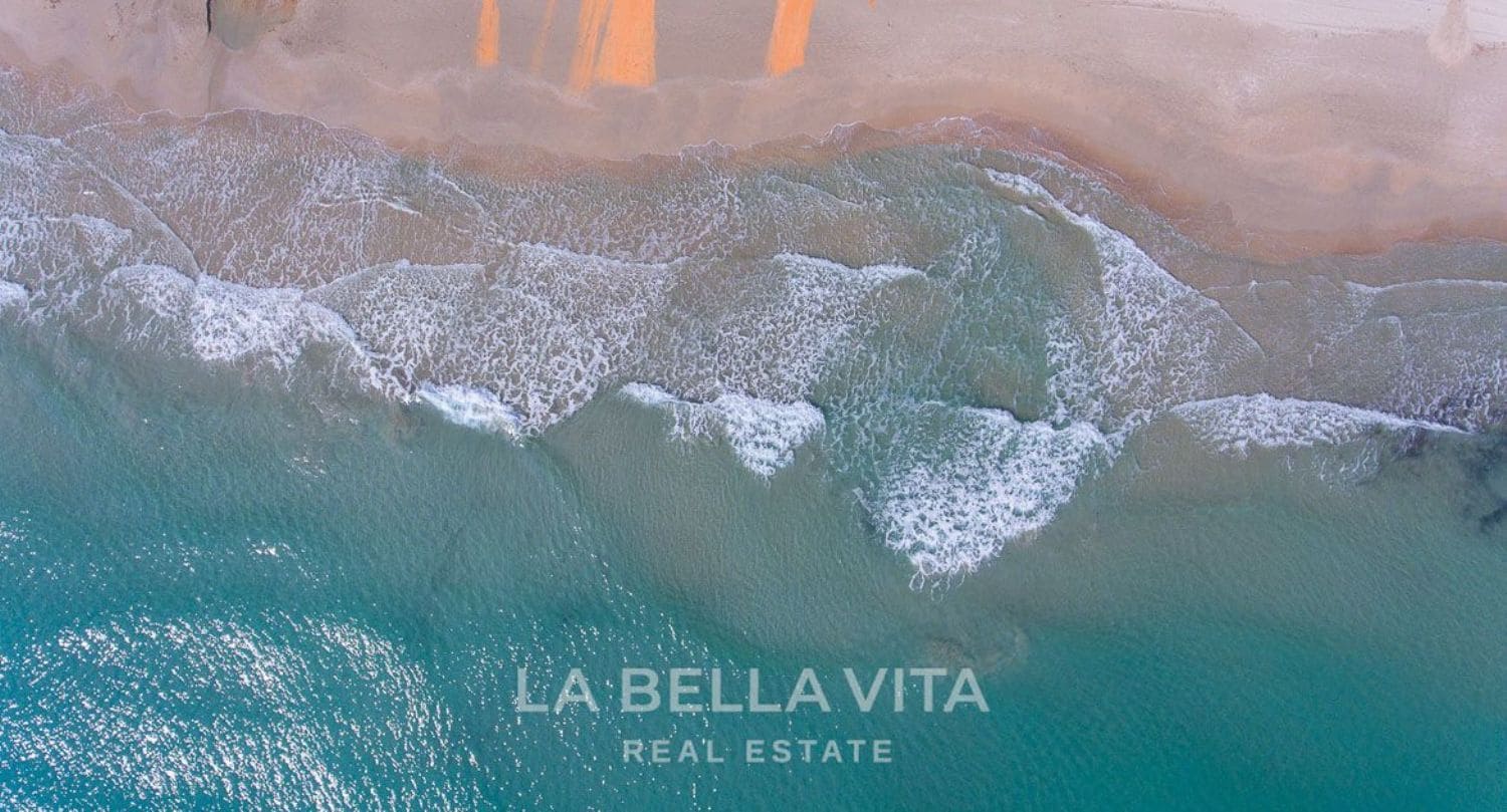 4 soverom Villa til salgs i Cabo Roig med svømmebasseng - € 1 990 000 (Ref: 8139159)