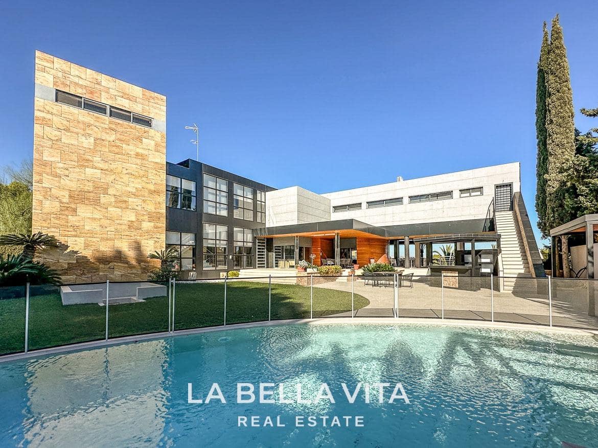 7 sovrum Hotell till salu i Orihuela Costa med pool garage - 3 950 000 € (Ref: 8149497)