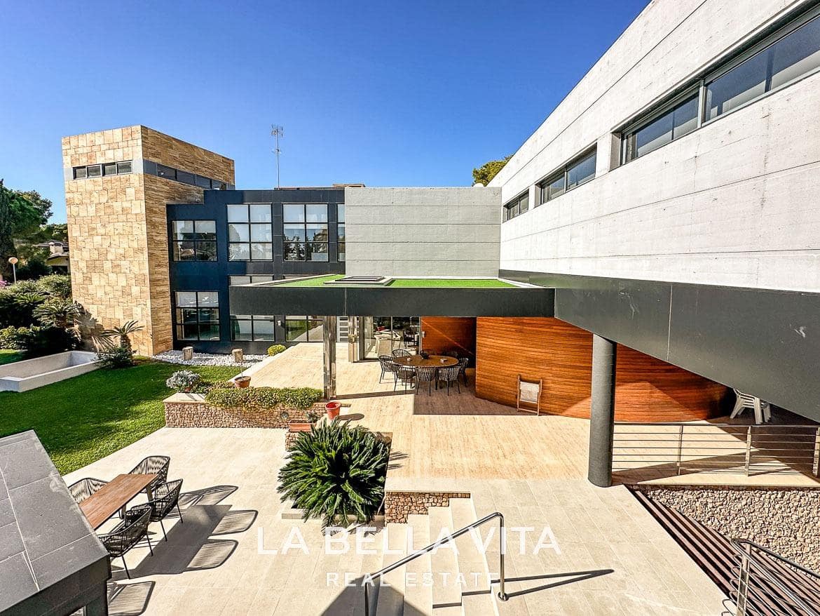 7 sovrum Hotell till salu i Orihuela Costa med pool garage - 3 950 000 € (Ref: 8149497)