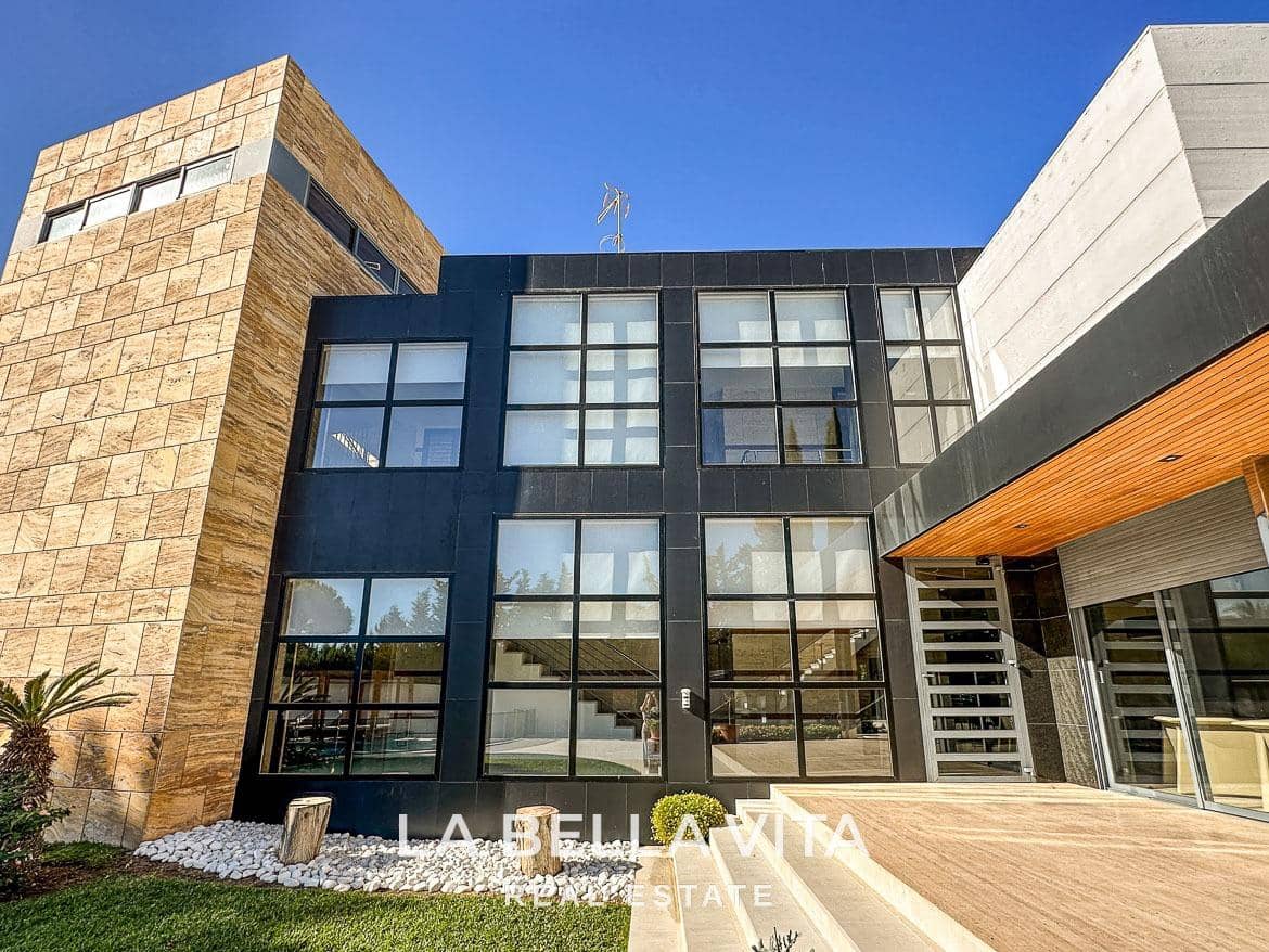 7 sovrum Hotell till salu i Orihuela Costa med pool garage - 3 950 000 € (Ref: 8149497)