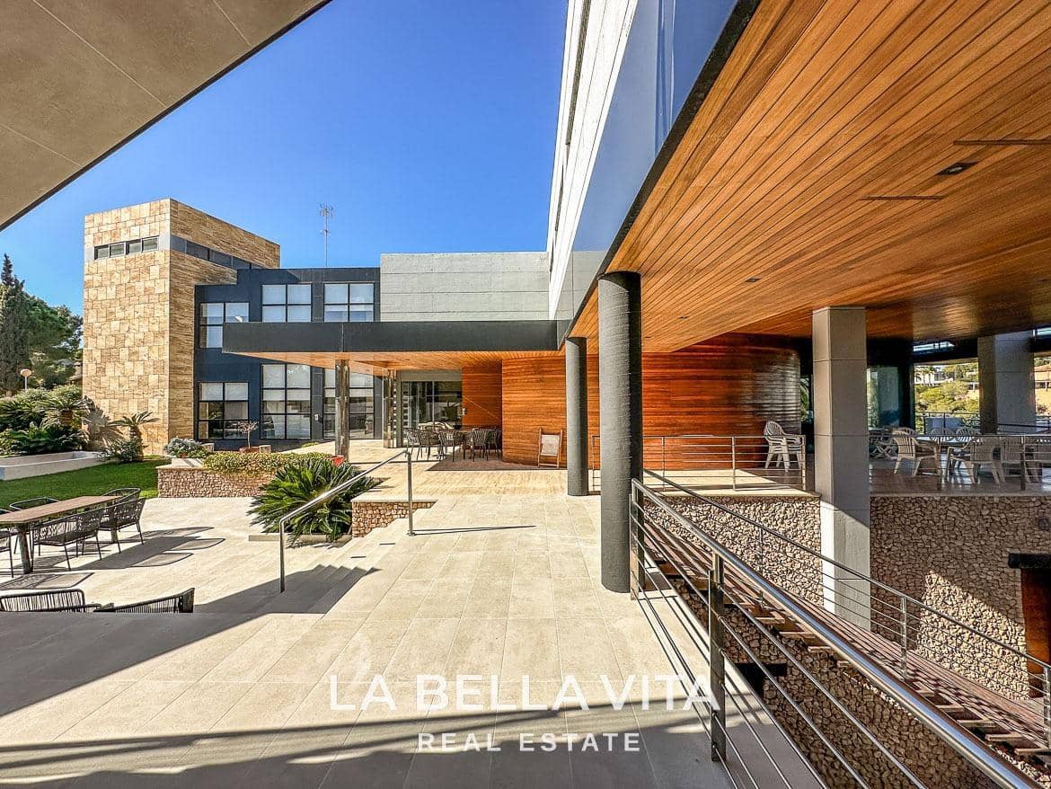 7 sovrum Hotell till salu i Orihuela Costa med pool garage - 3 950 000 € (Ref: 8149497)