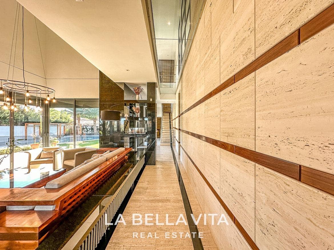 7 sovrum Hotell till salu i Orihuela Costa med pool garage - 3 950 000 € (Ref: 8149497)