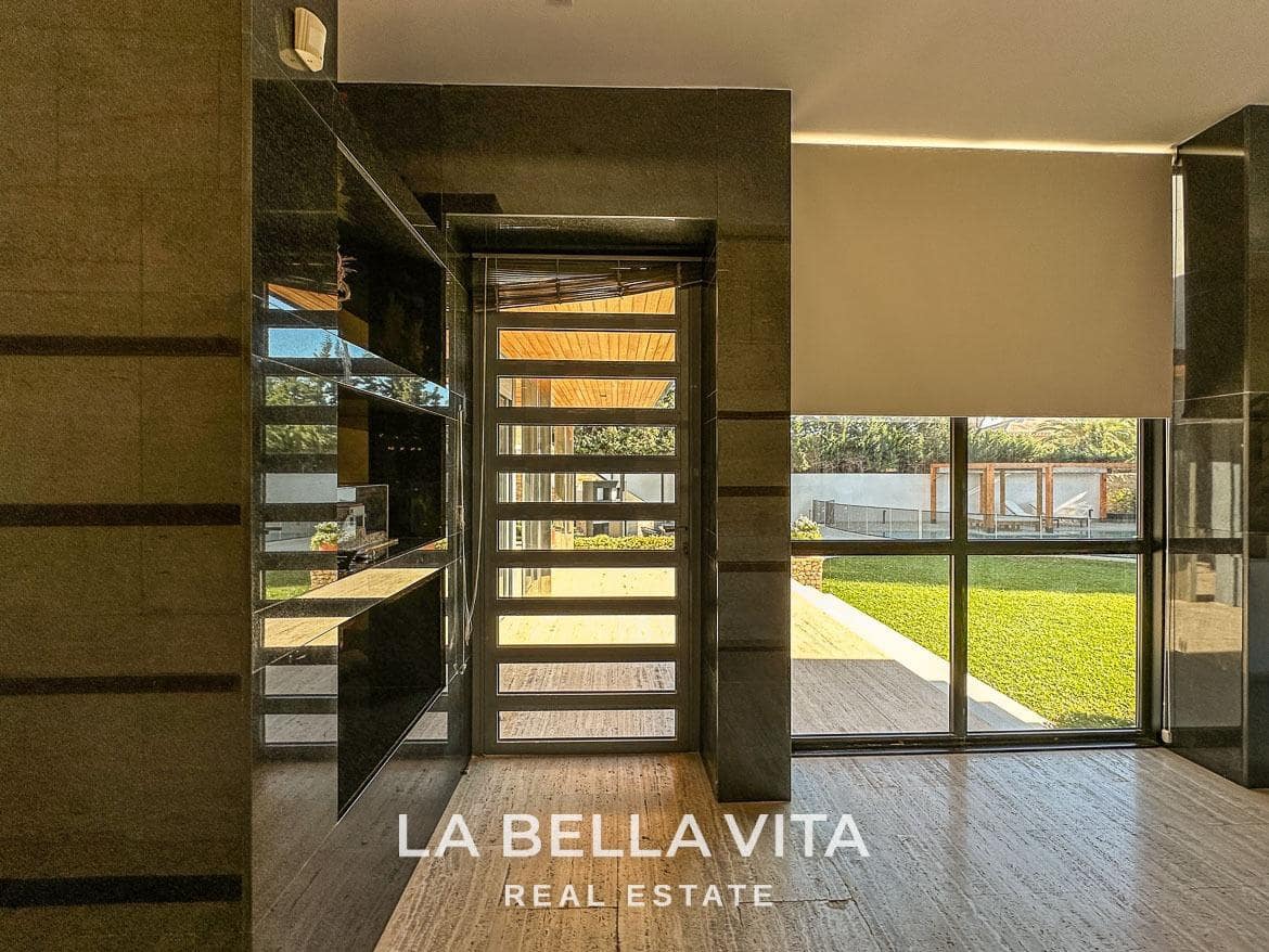 7 sovrum Hotell till salu i Orihuela Costa med pool garage - 3 950 000 € (Ref: 8149497)