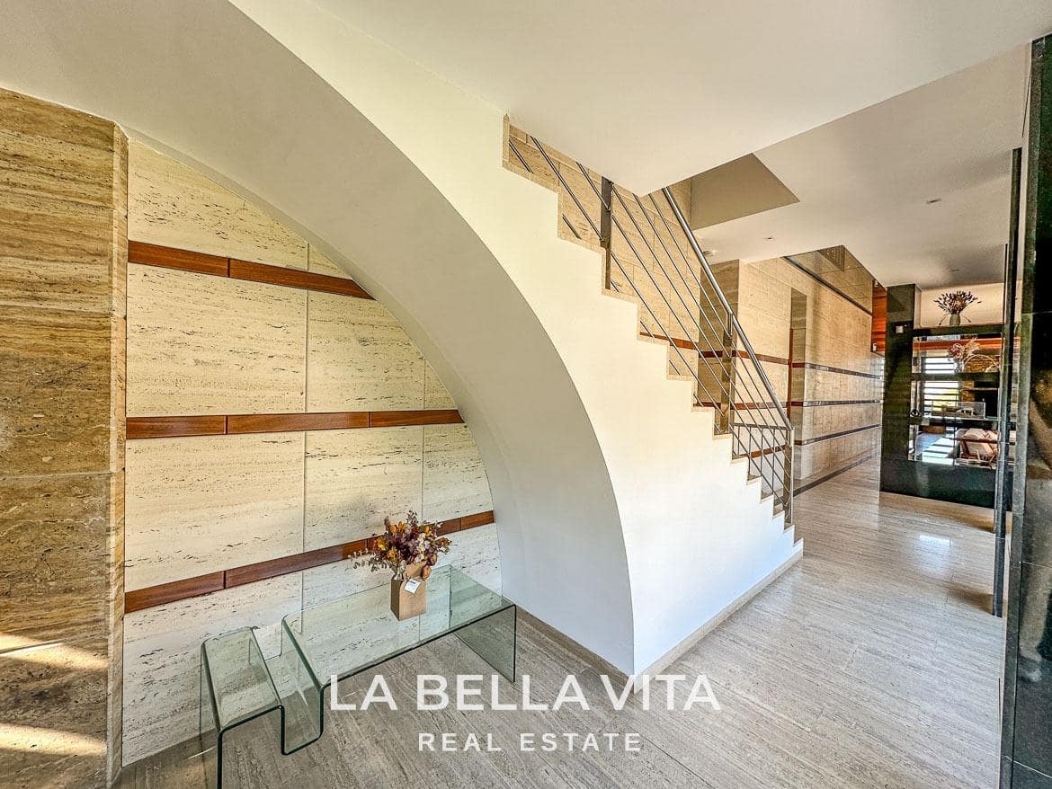 7 sovrum Hotell till salu i Orihuela Costa med pool garage - 3 950 000 € (Ref: 8149497)