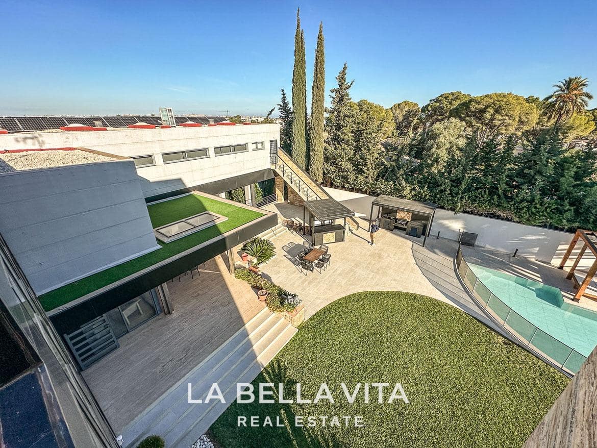 7 sovrum Hotell till salu i Orihuela Costa med pool garage - 3 950 000 € (Ref: 8149497)